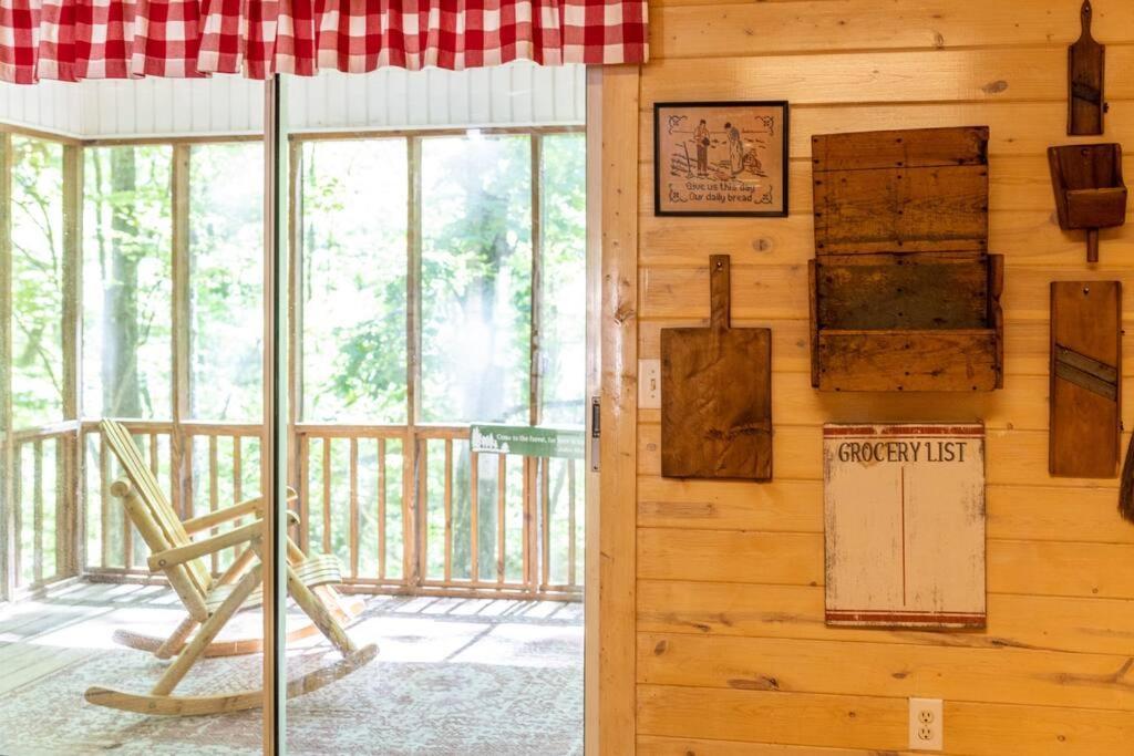 Pet Friendly Luxury Cabin Near Helen With Fire Pit Cleveland Exterior photo