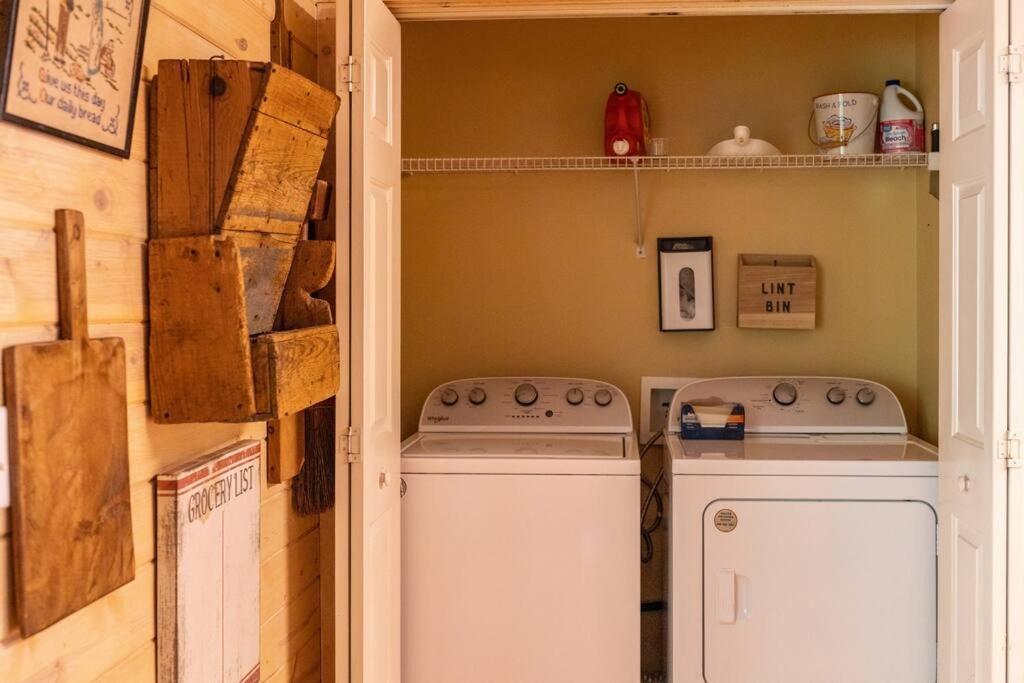 Pet Friendly Luxury Cabin Near Helen With Fire Pit Cleveland Exterior photo
